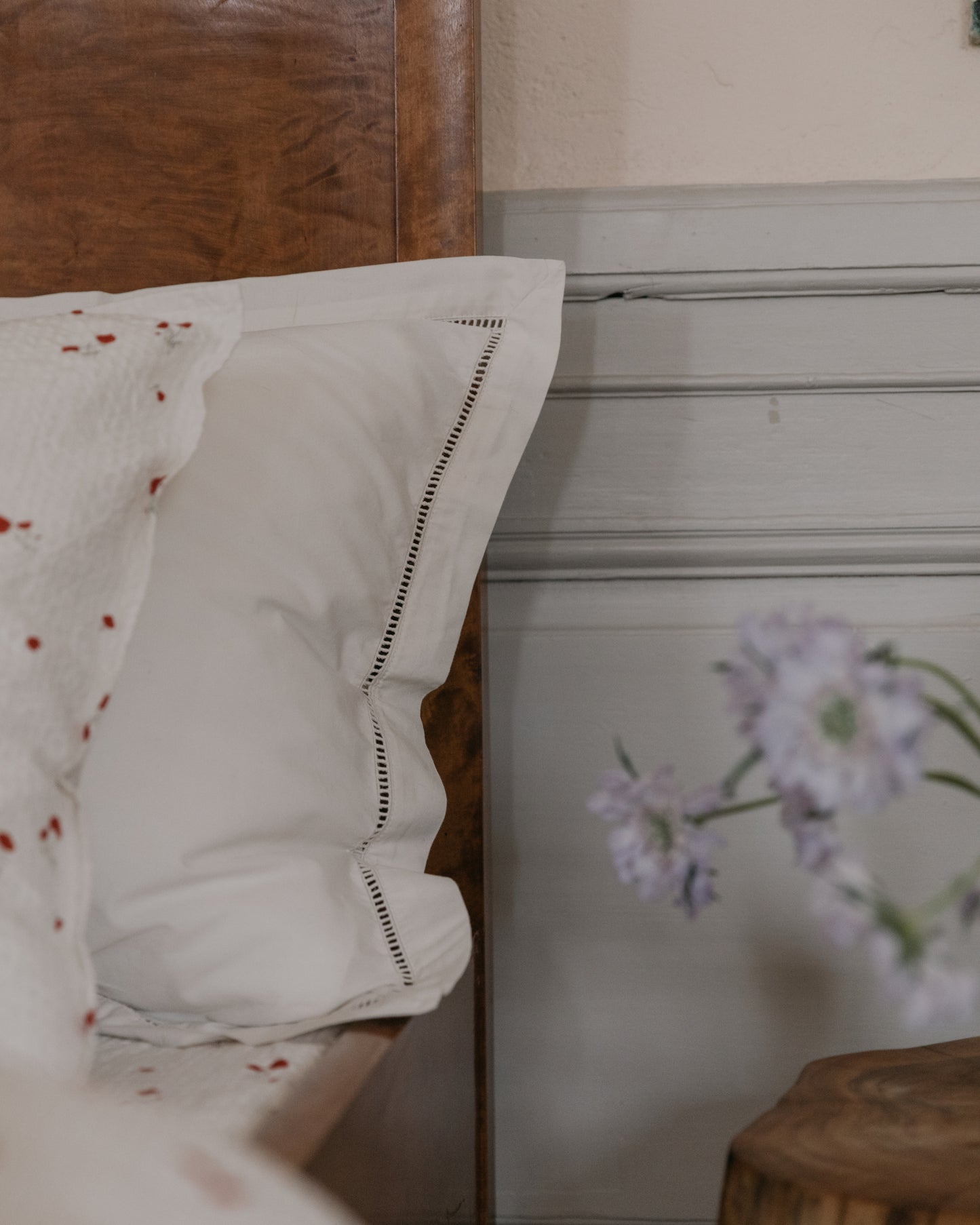 Ladder Lace Pillowcase XL