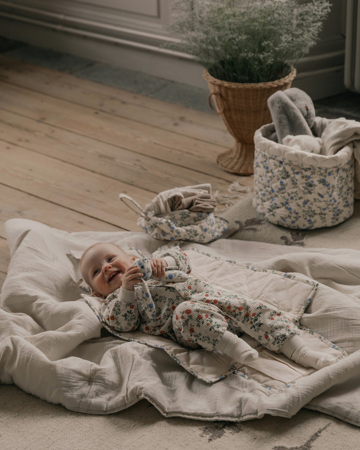 Muslin Filled Blanket