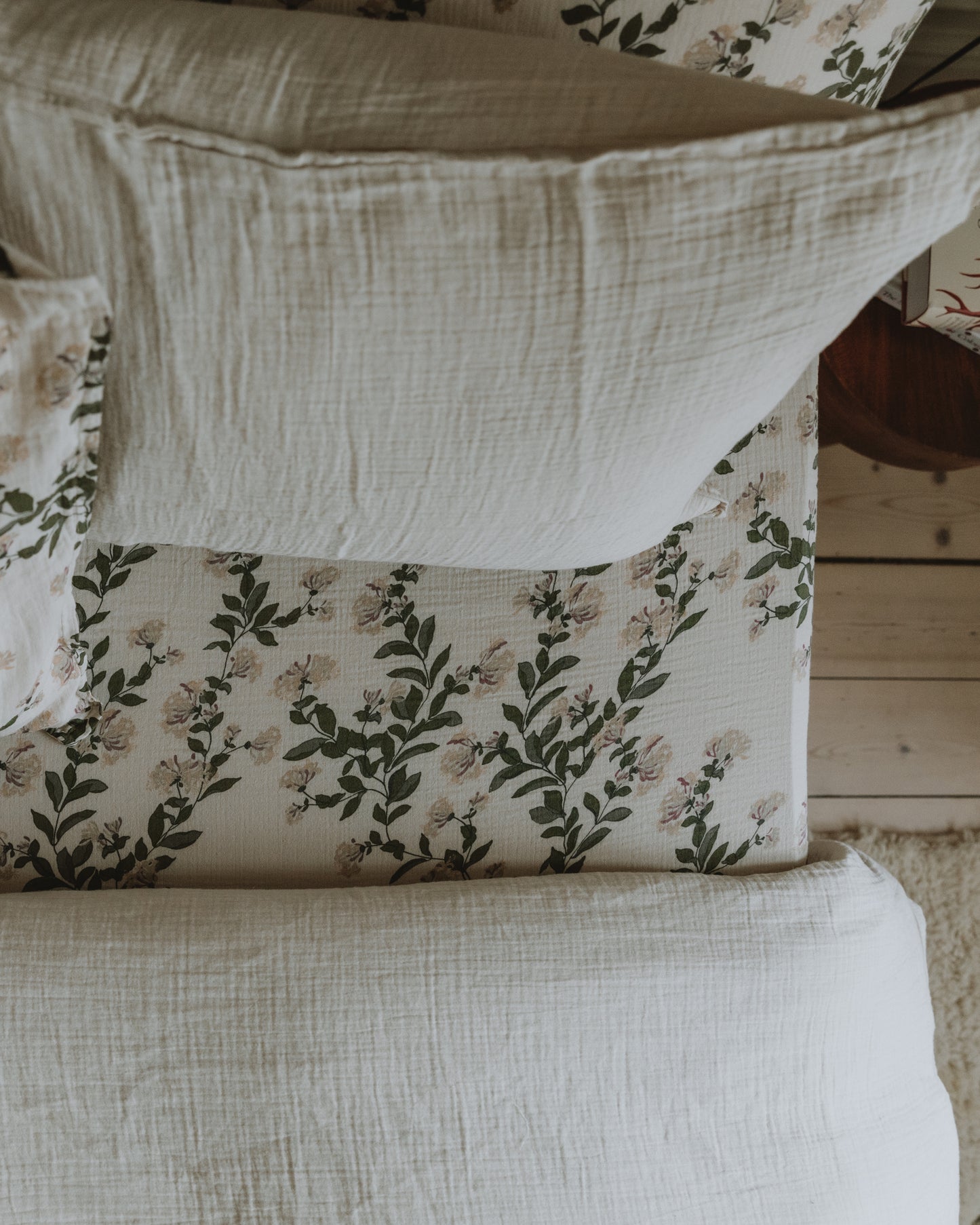 Muslin Fitted Sheet Single