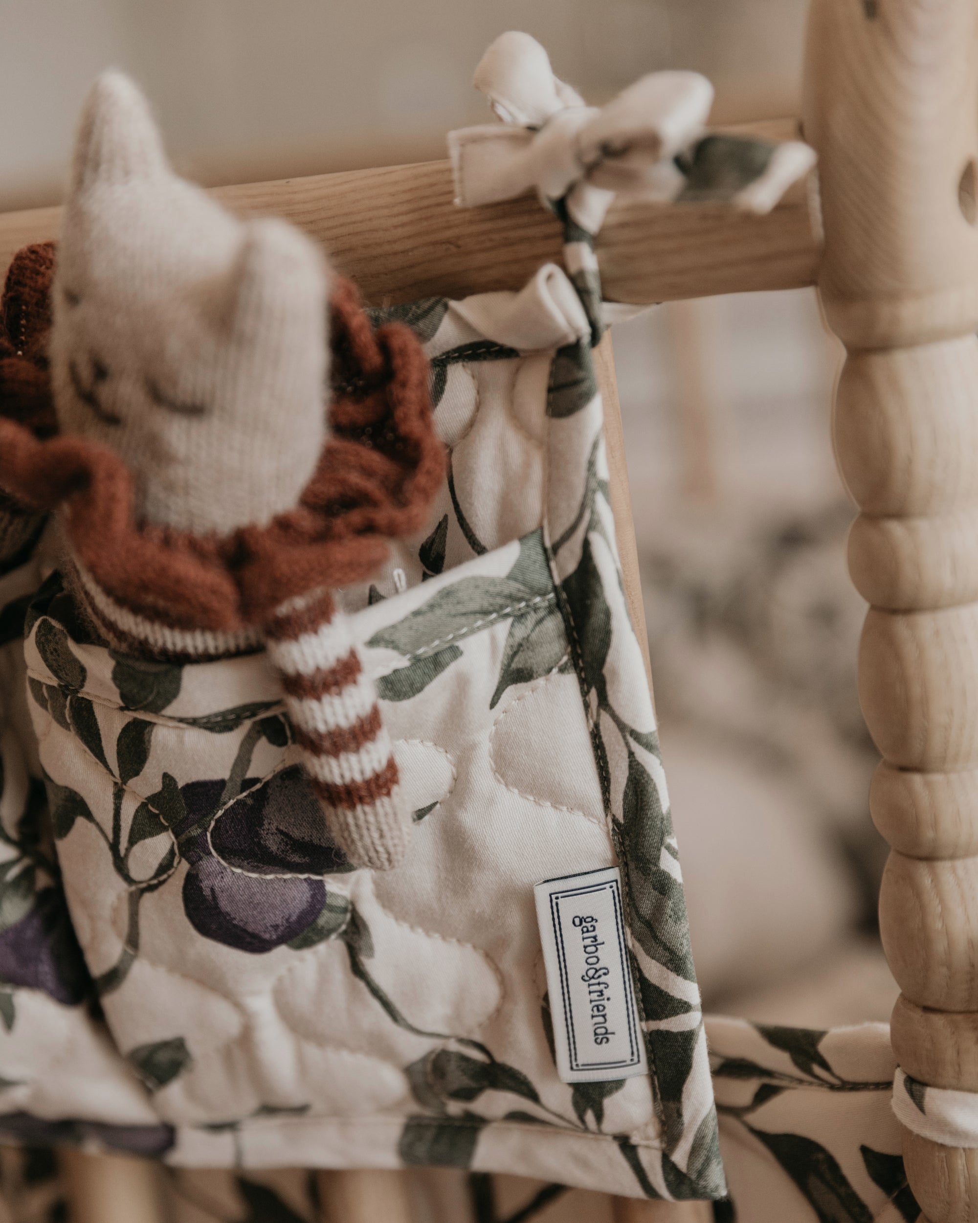 Satin Quiltad Sängficka