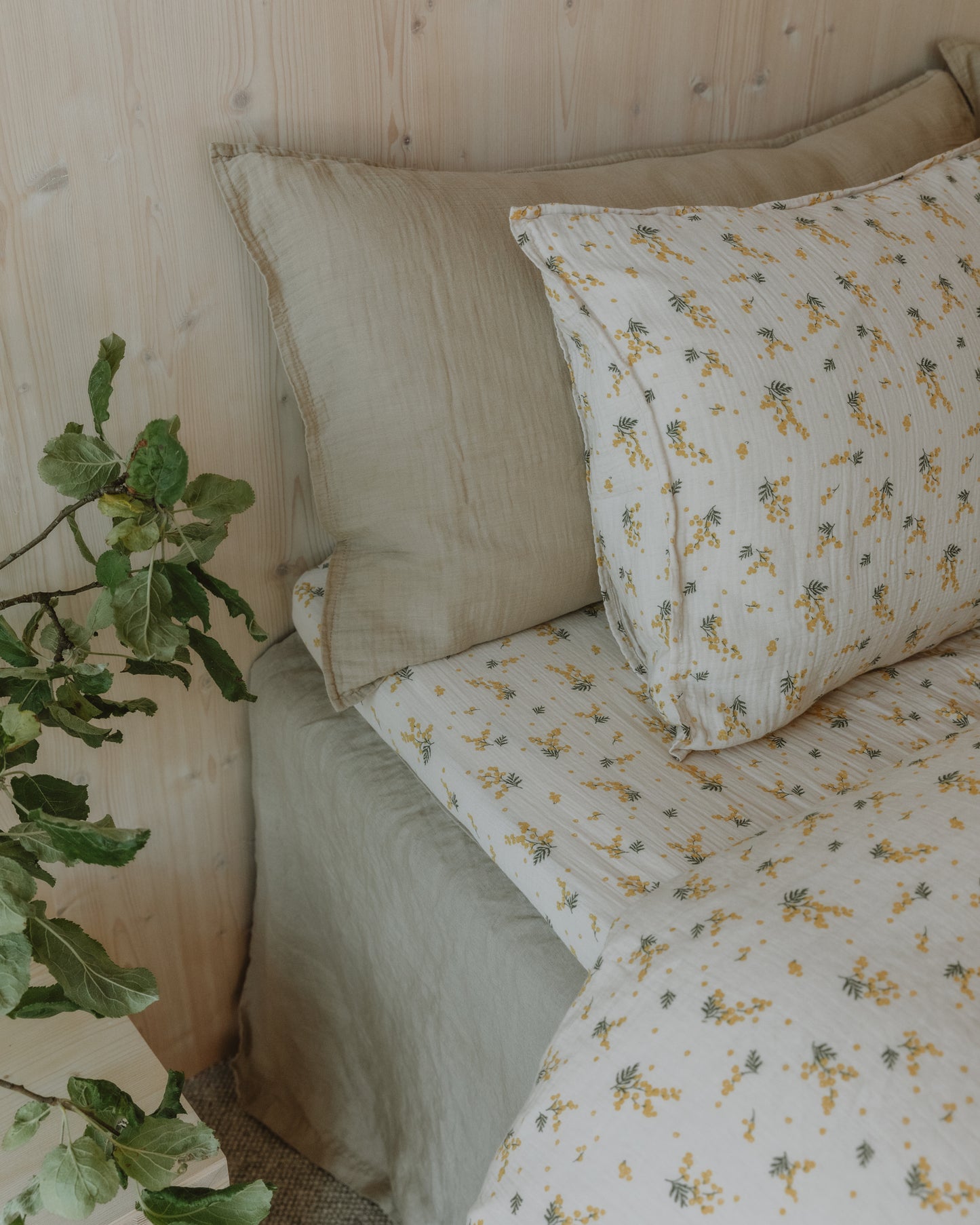 Muslin Fitted Sheet Single