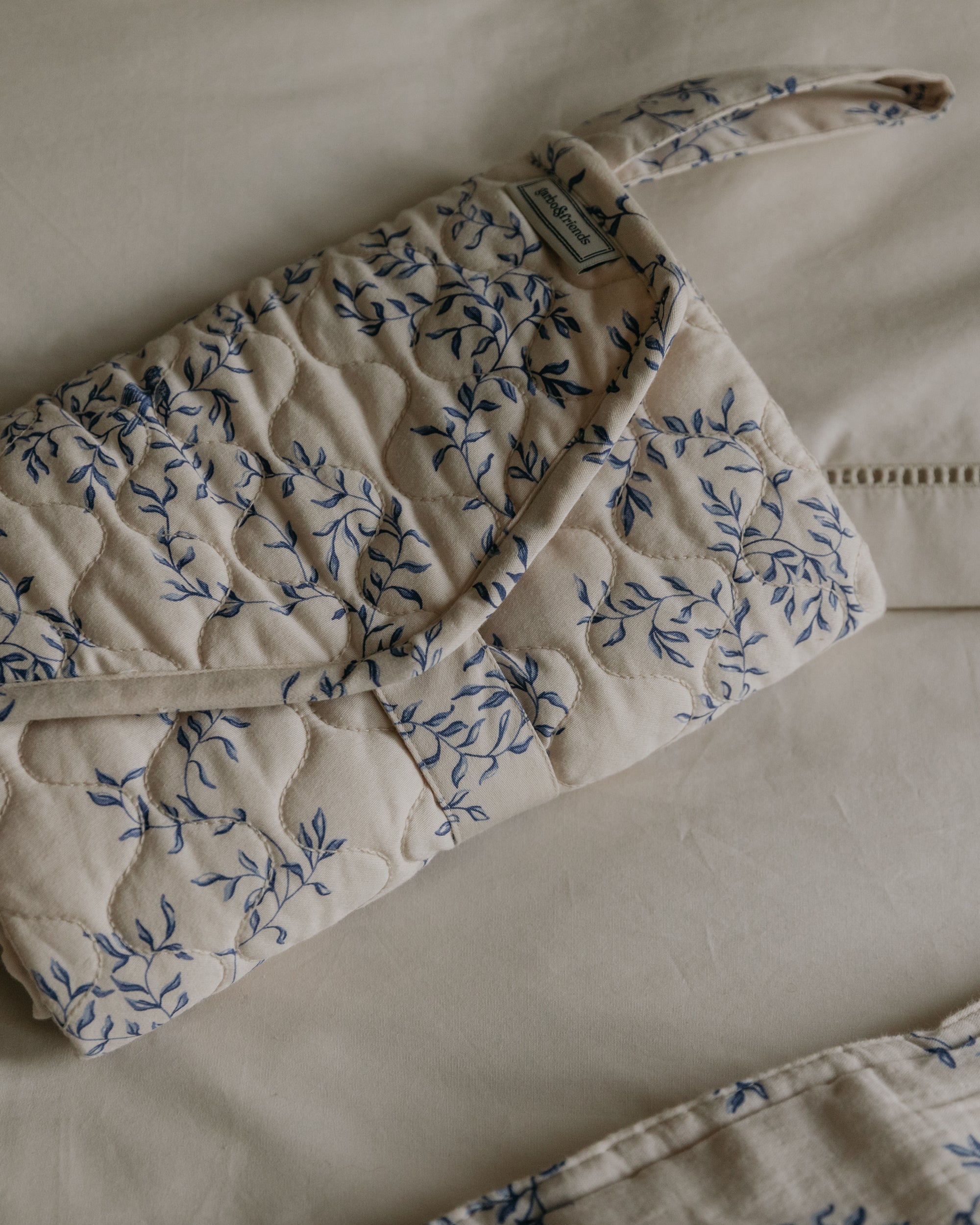 Satin Quilted Change To Go