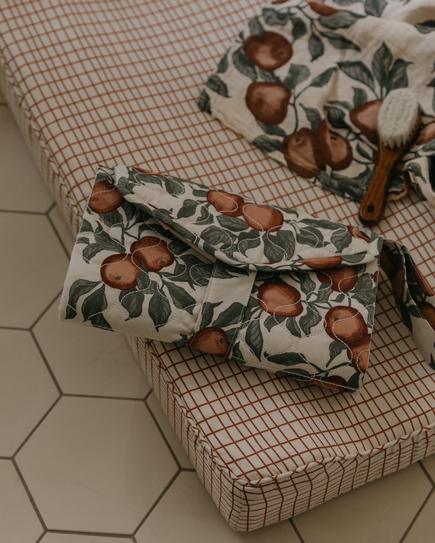 Satin Quiltad Change To Go