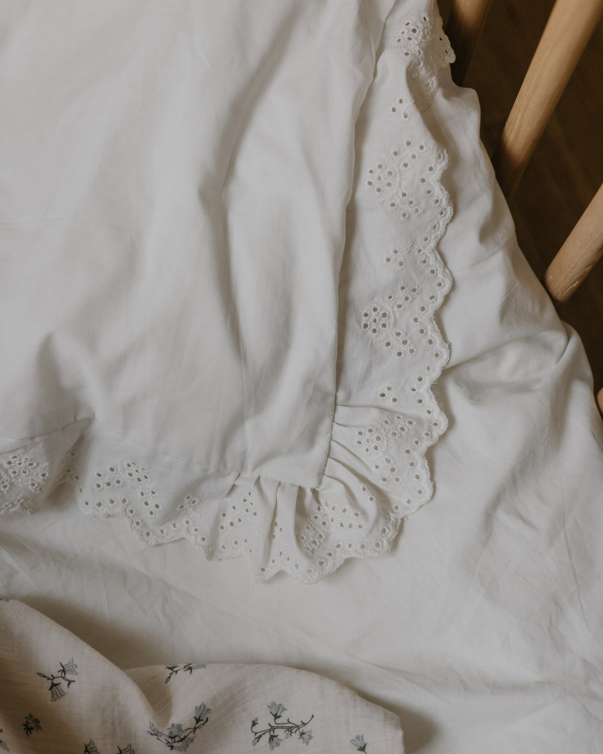 French Lace Bed Set Junior