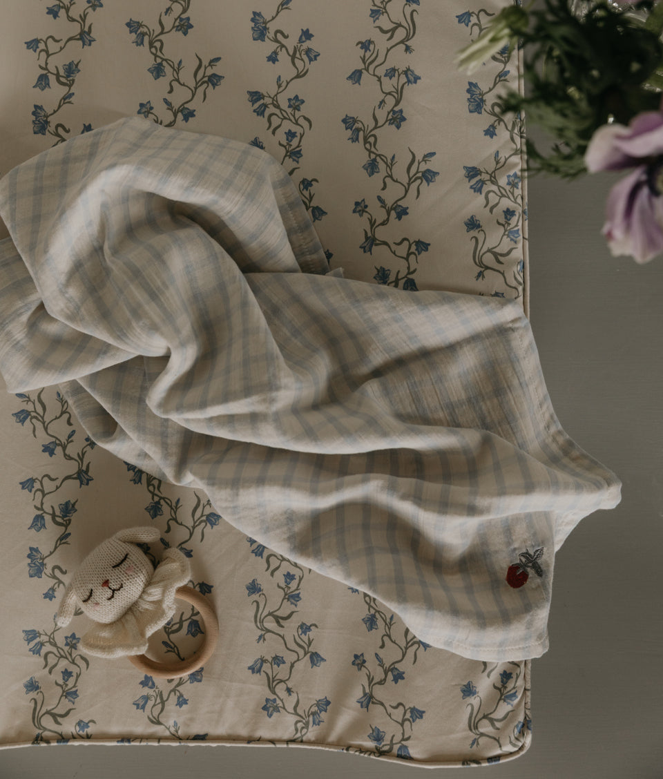 Mellow Blanket – Garbo&Friends