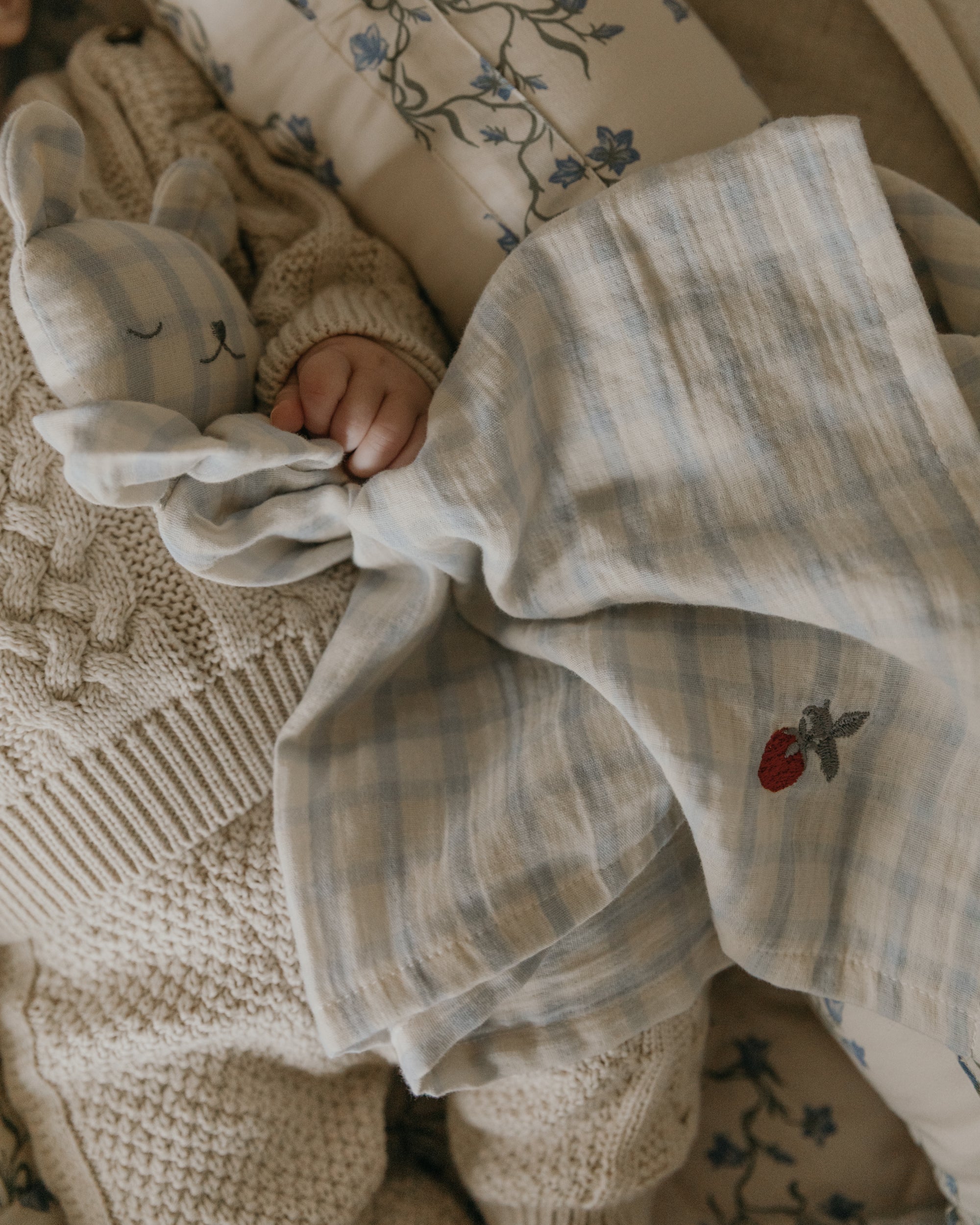 Muslin Bear Cuddle Cloth