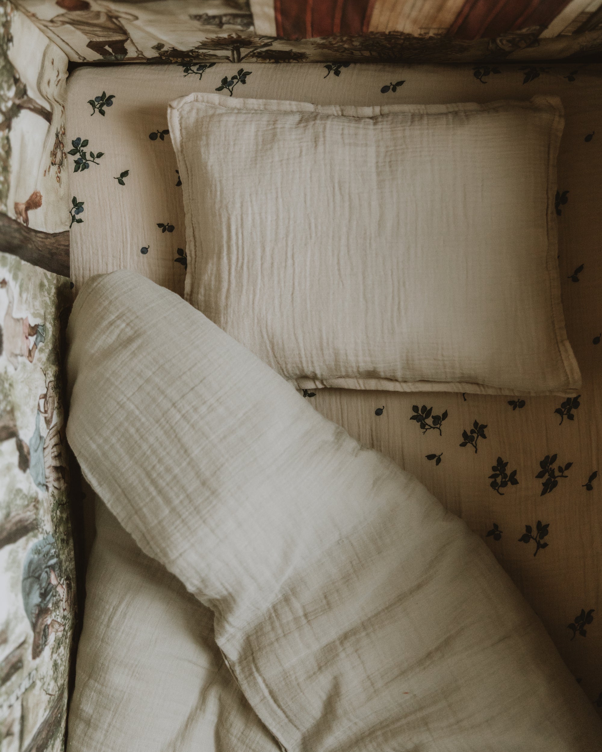  Image of Muslin Bed Set Junior