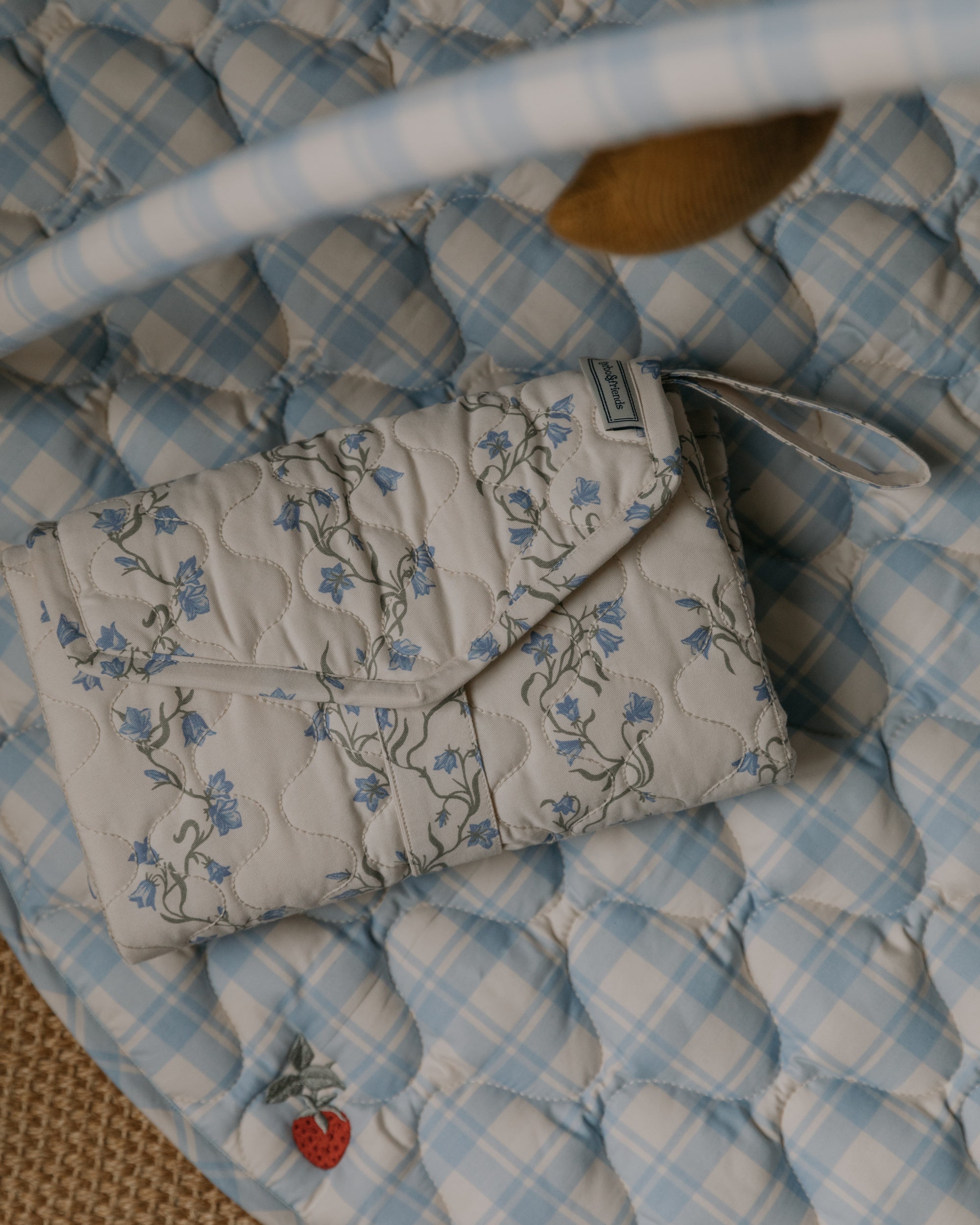 Quilted Change to Go