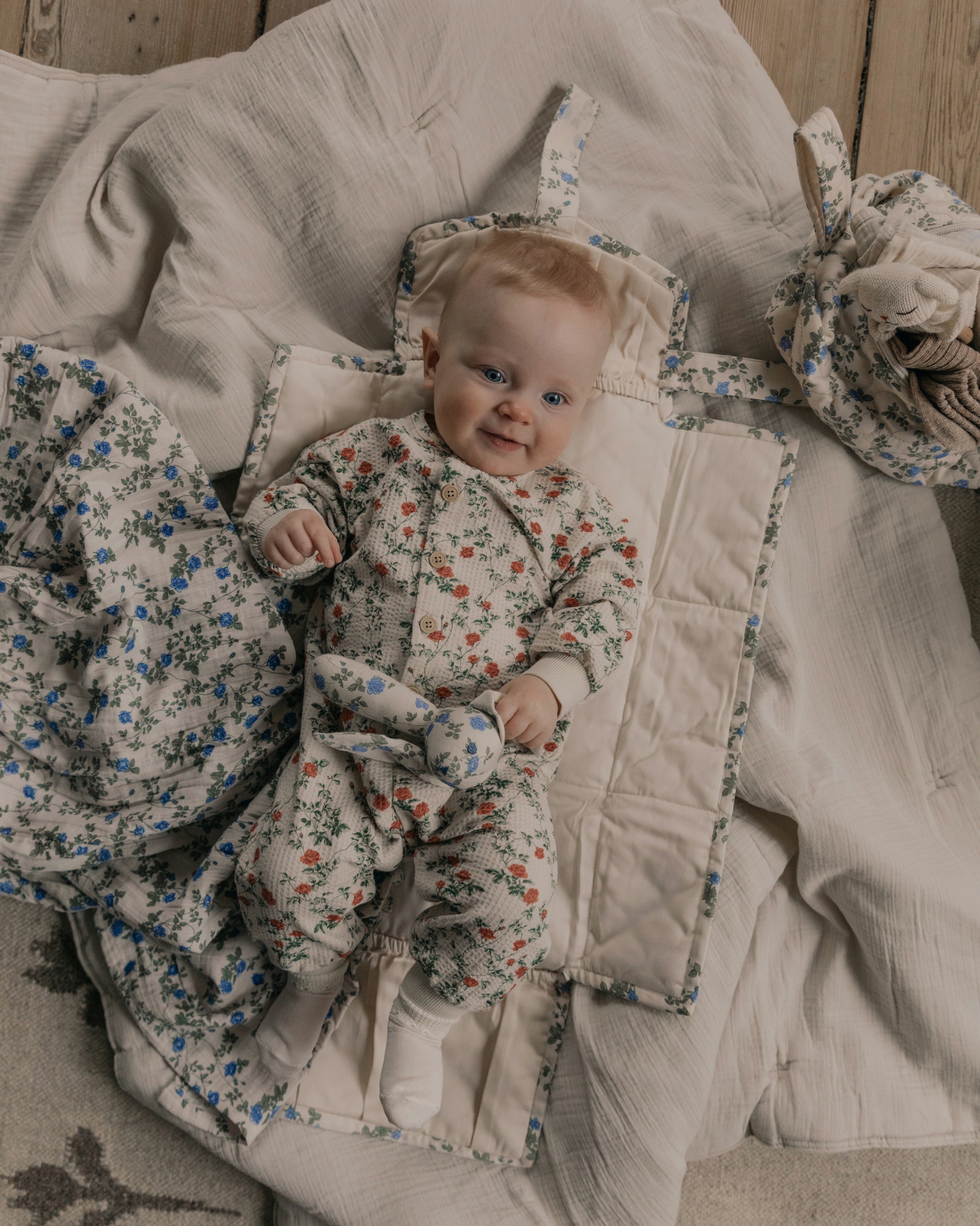  Image of Muslin Filled Blanket