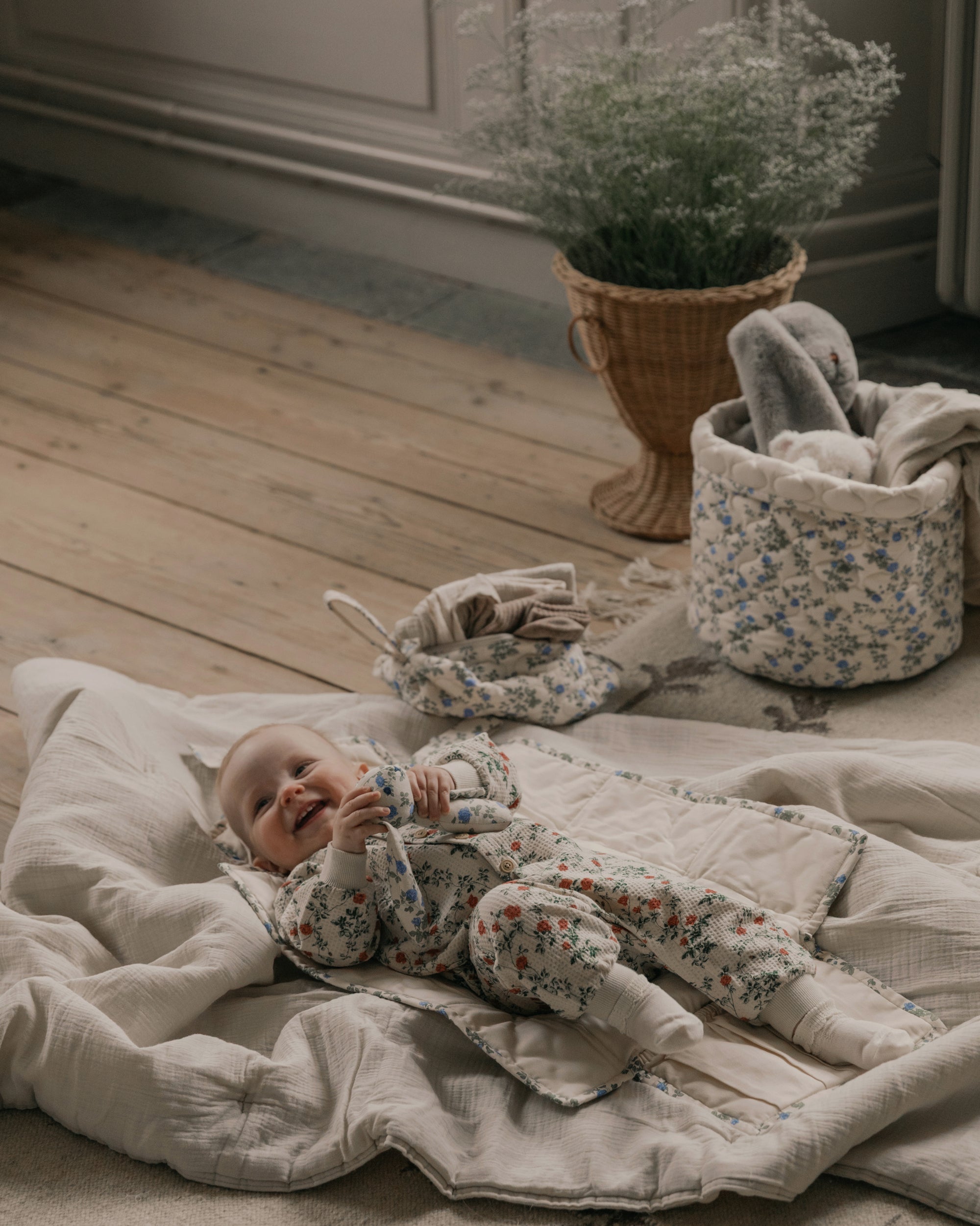 Muslin Filled Blanket