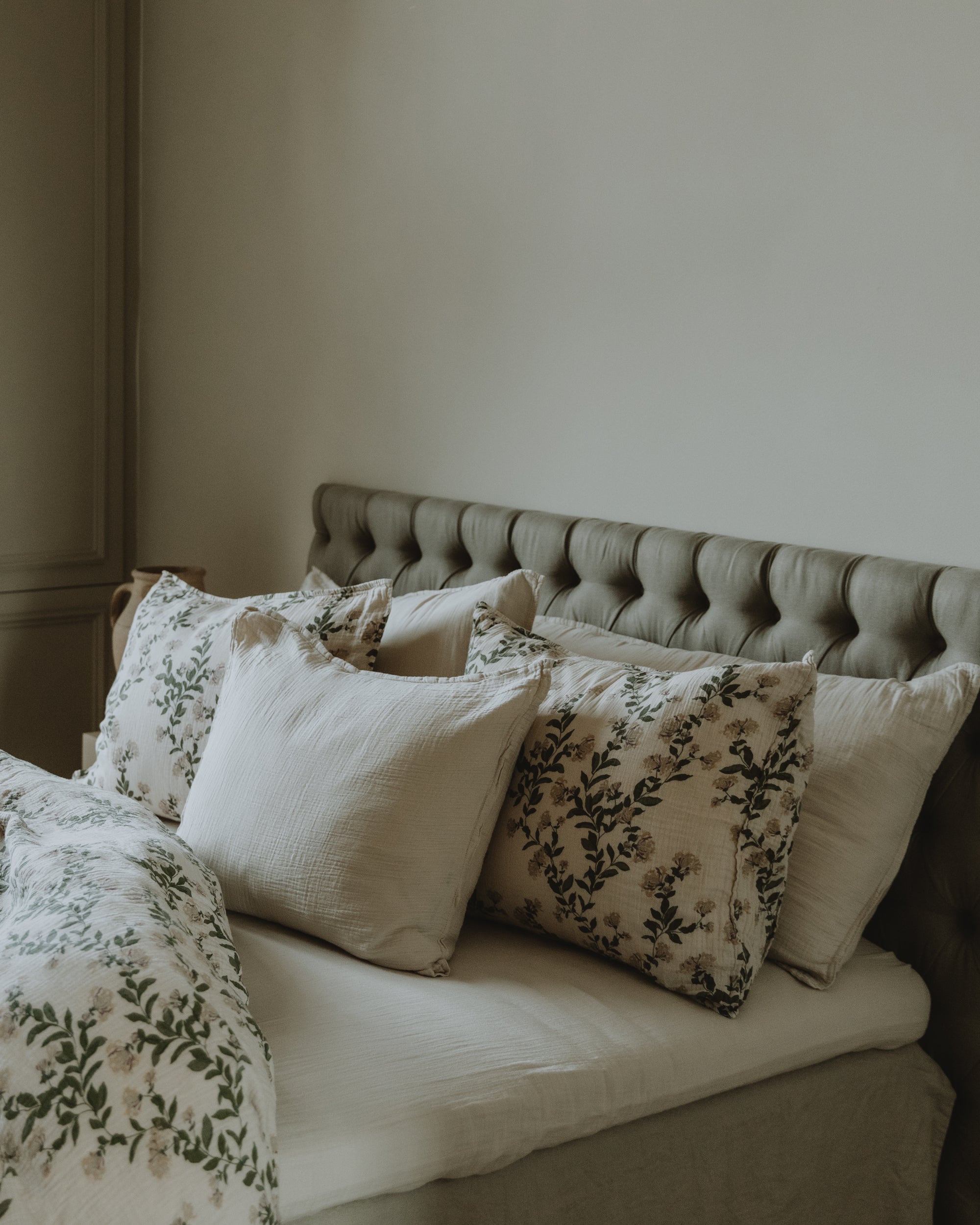  Image of Muslin Fitted Sheet Double