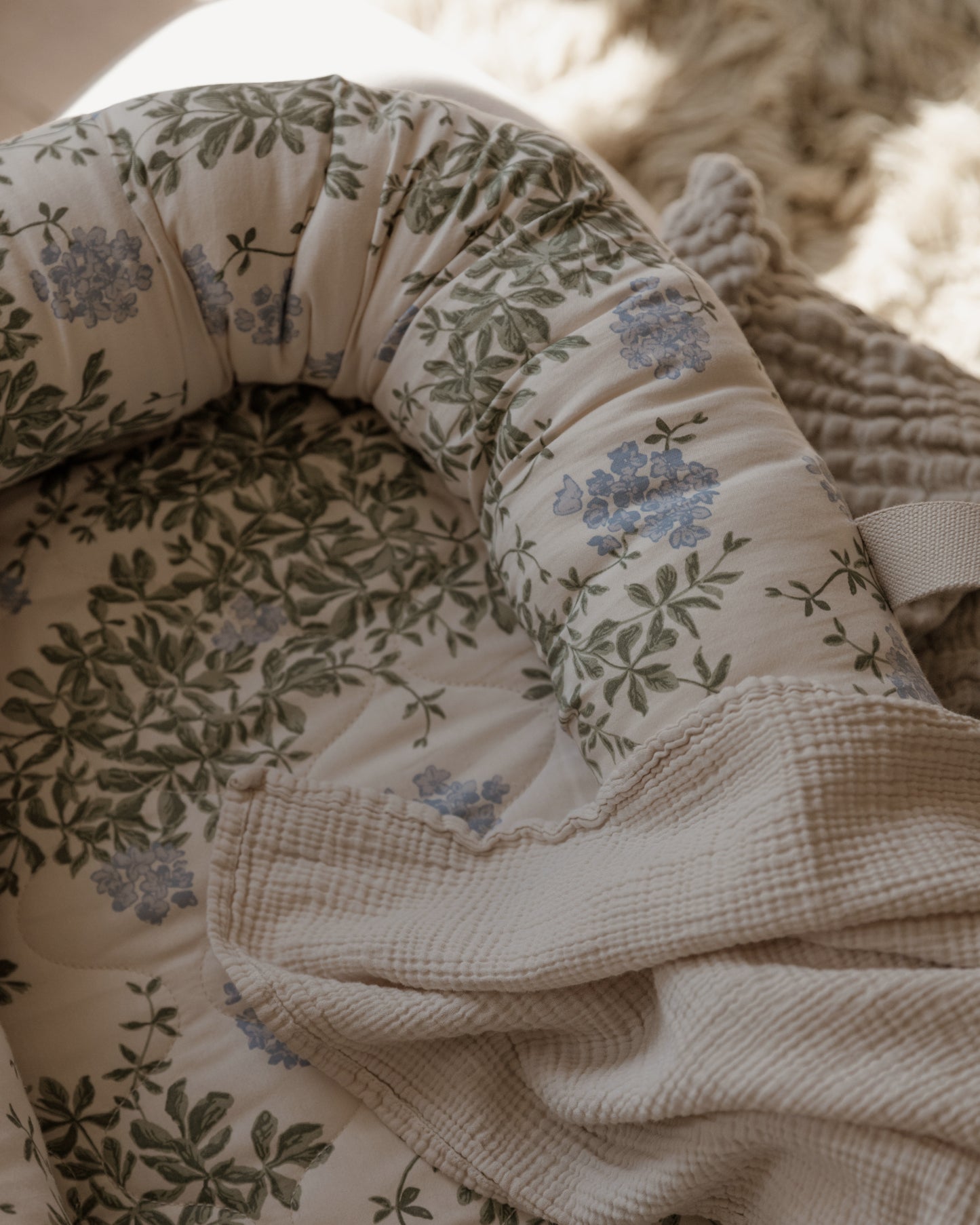 Baby Nest