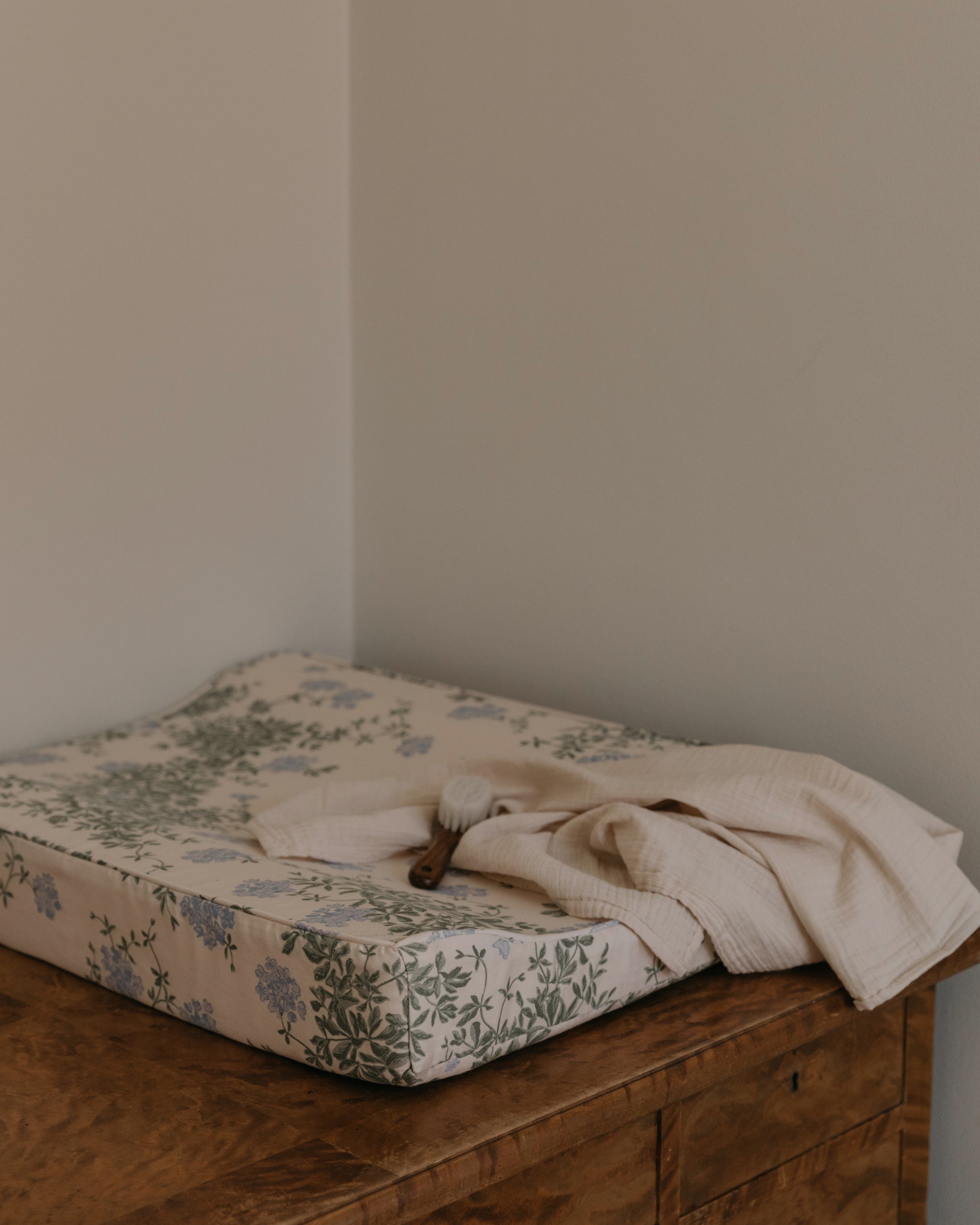 Changing Cushion