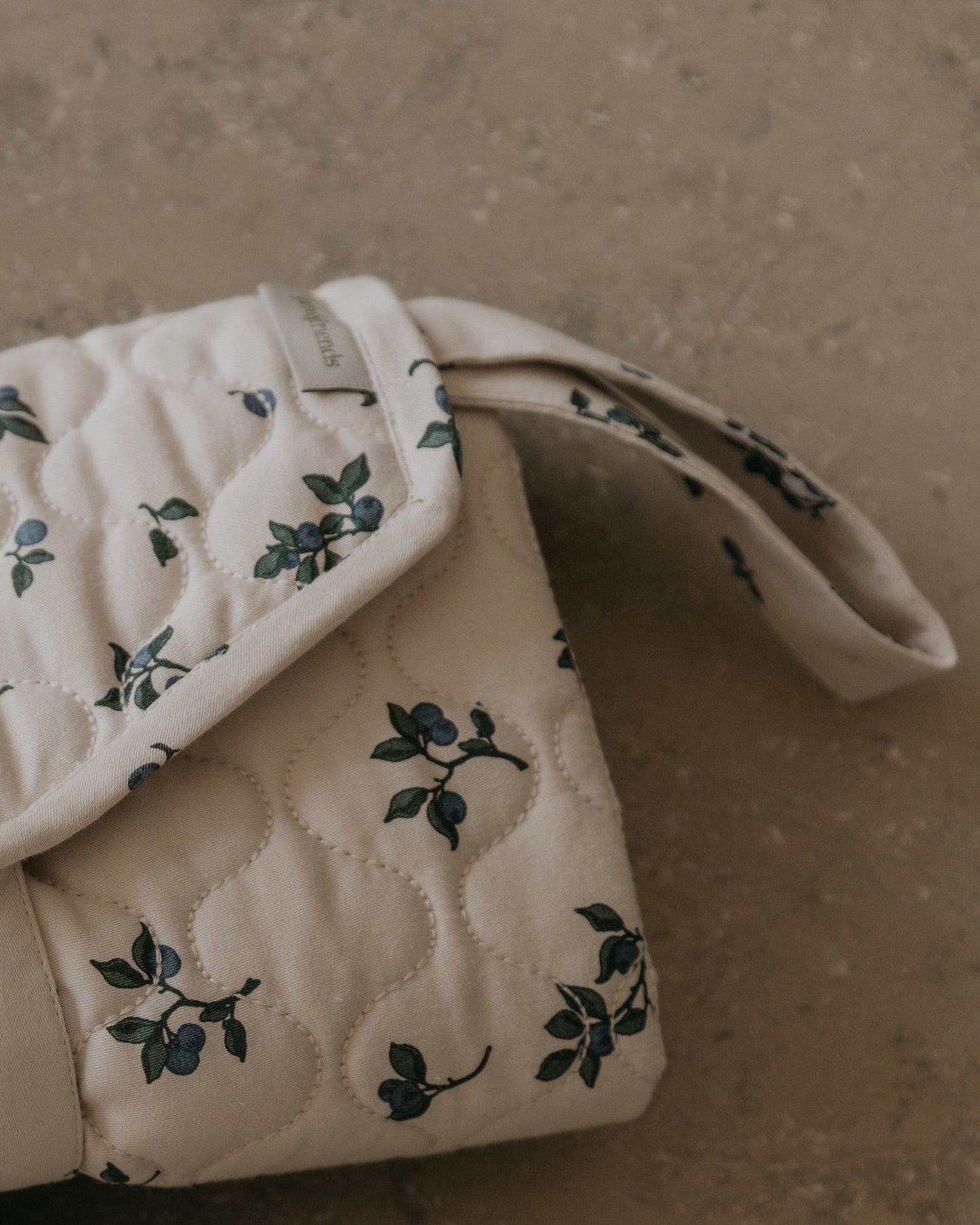 Satin Quilted Change To Go