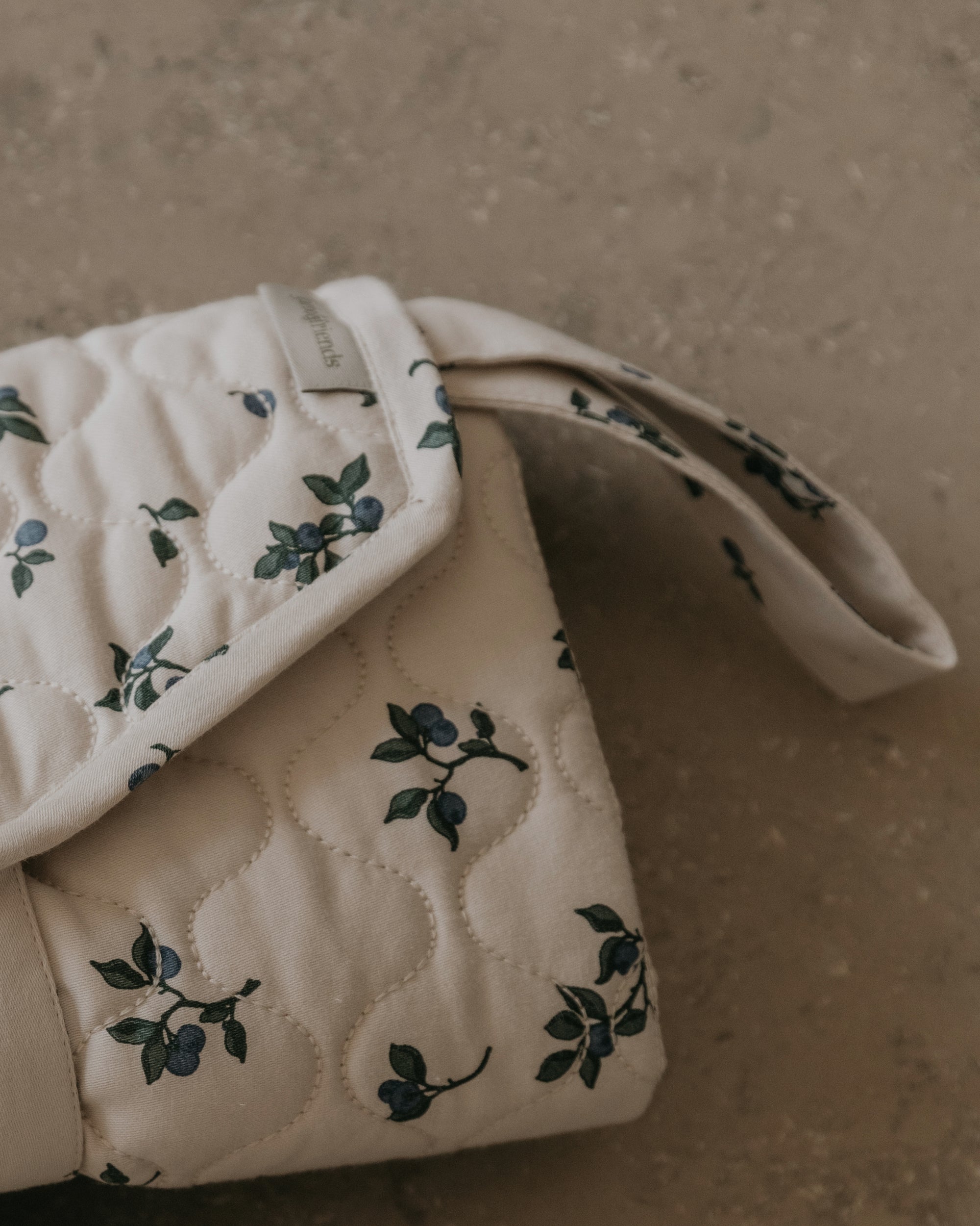 Satin Quilted Change To Go