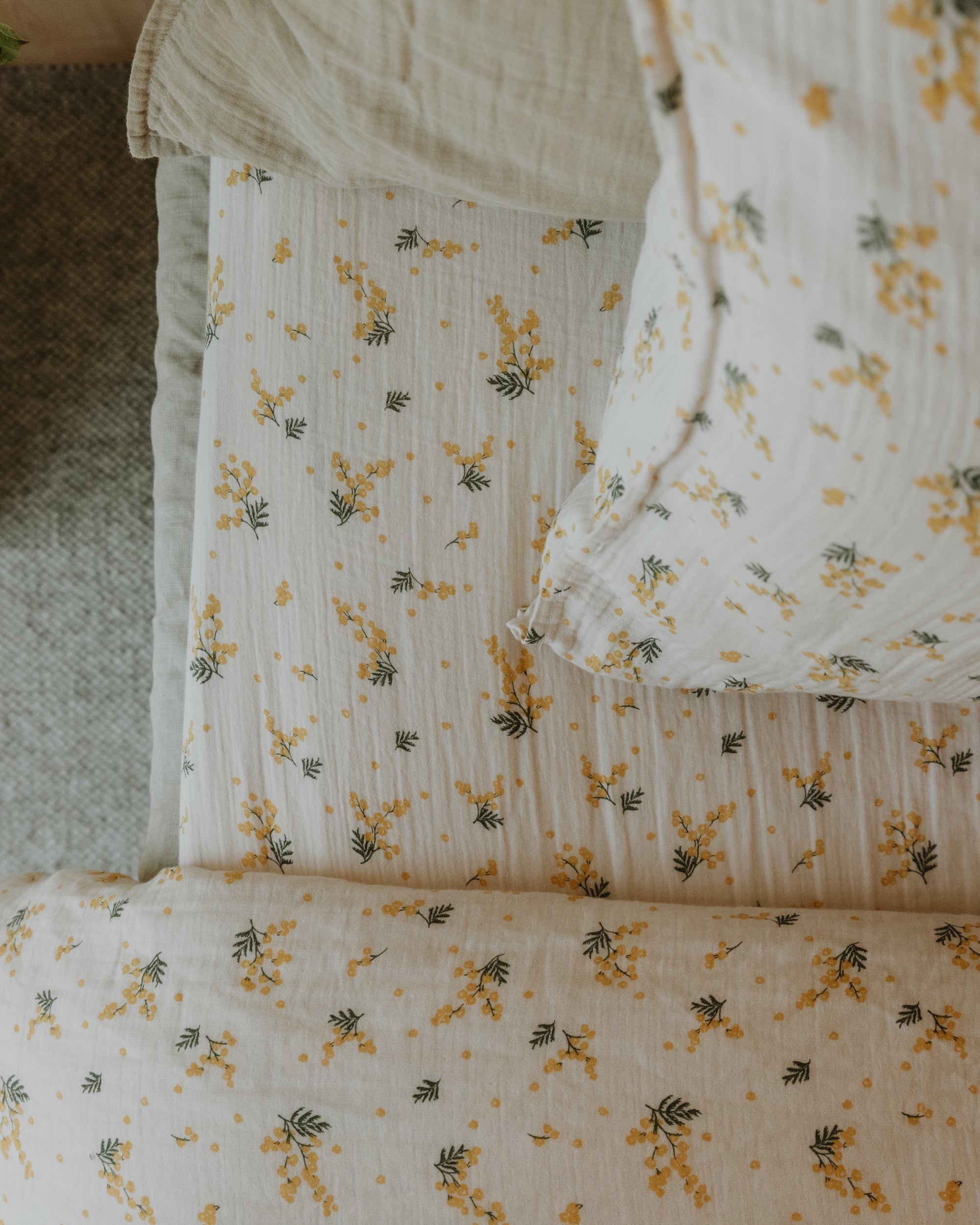  Image of Muslin Fitted Sheet Single