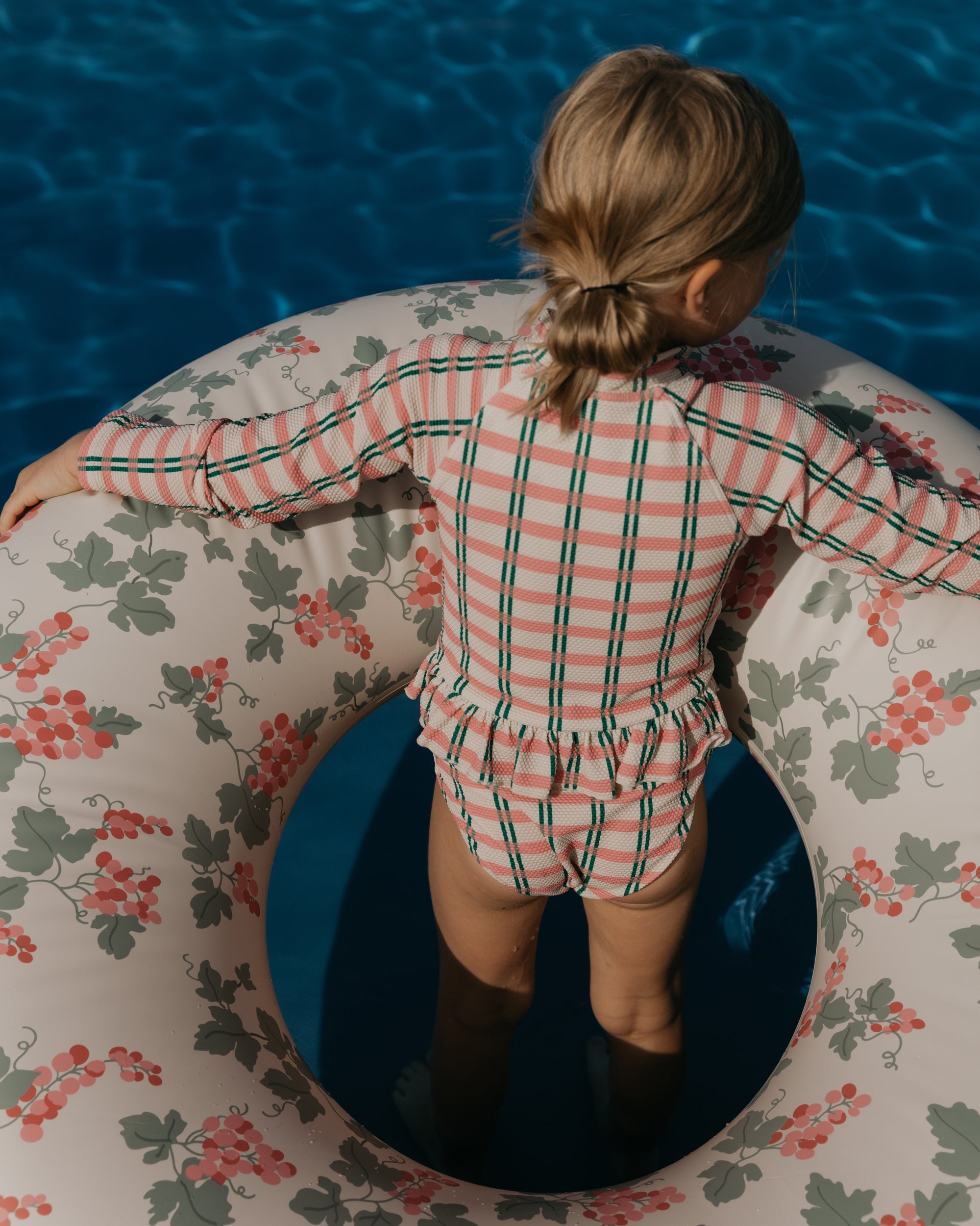  Image of Swim Ring Large