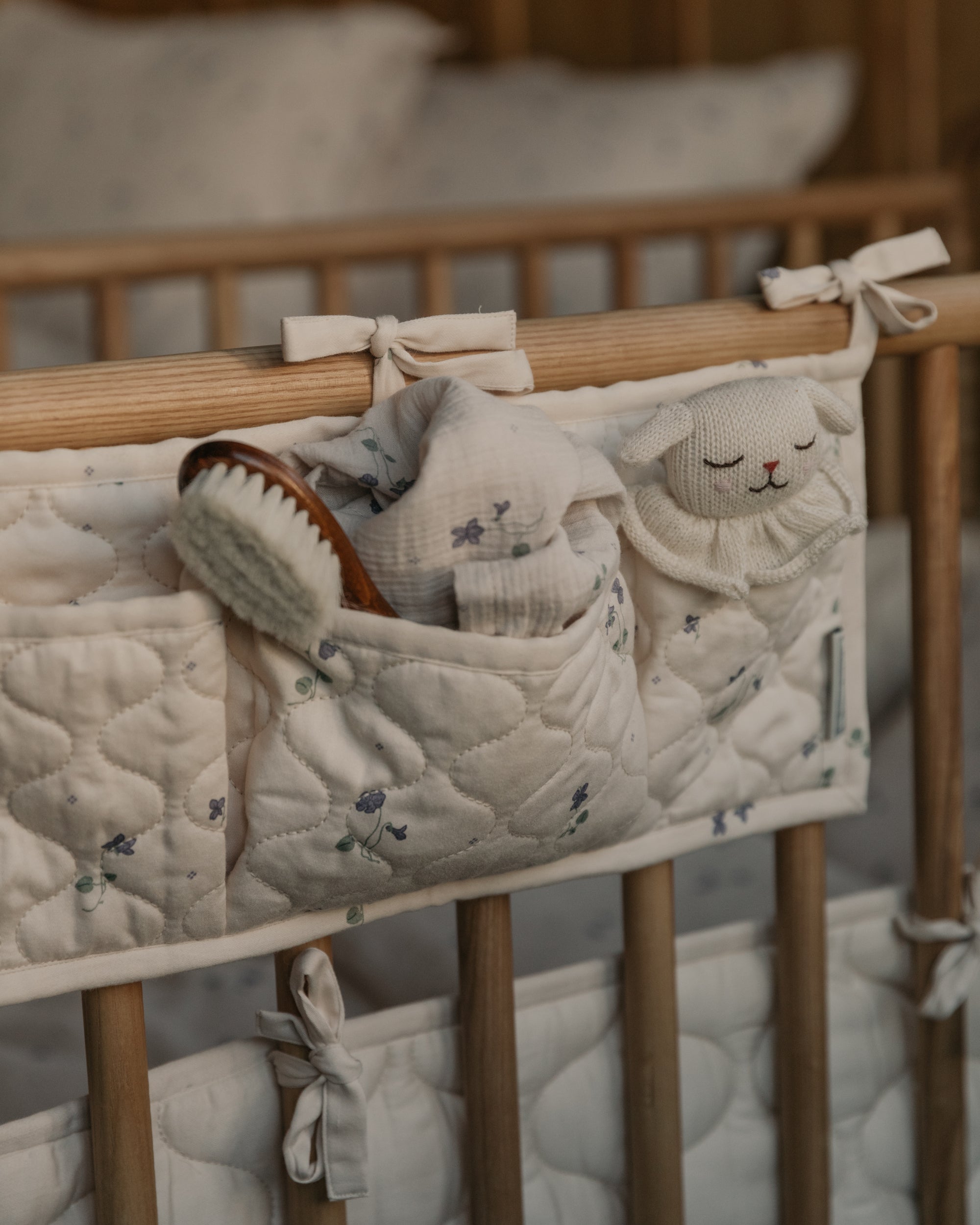  Image of Satin Quilted Bed Pocket