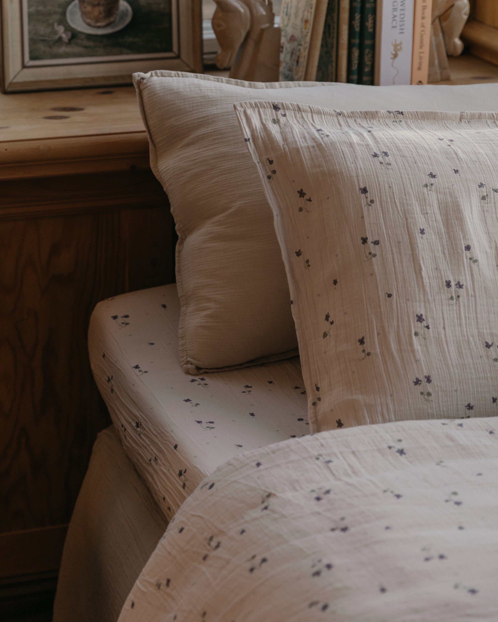 Image of Muslin Fitted Sheet Double