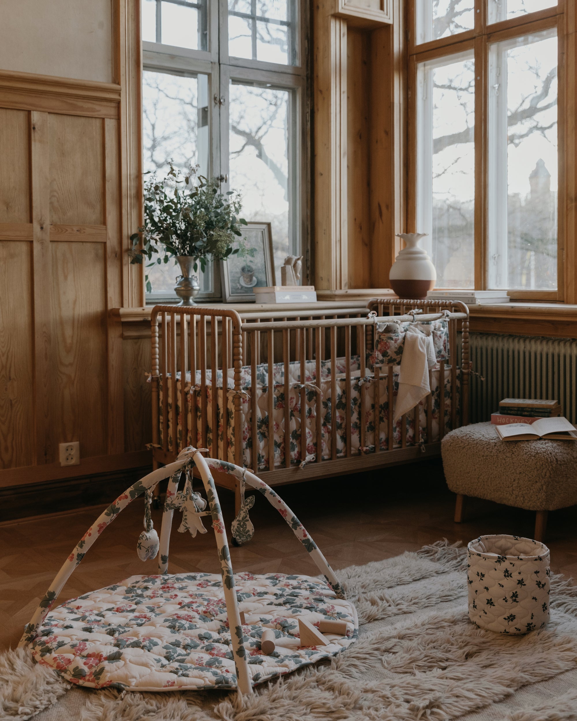  Image of Satin Quilted Basket
