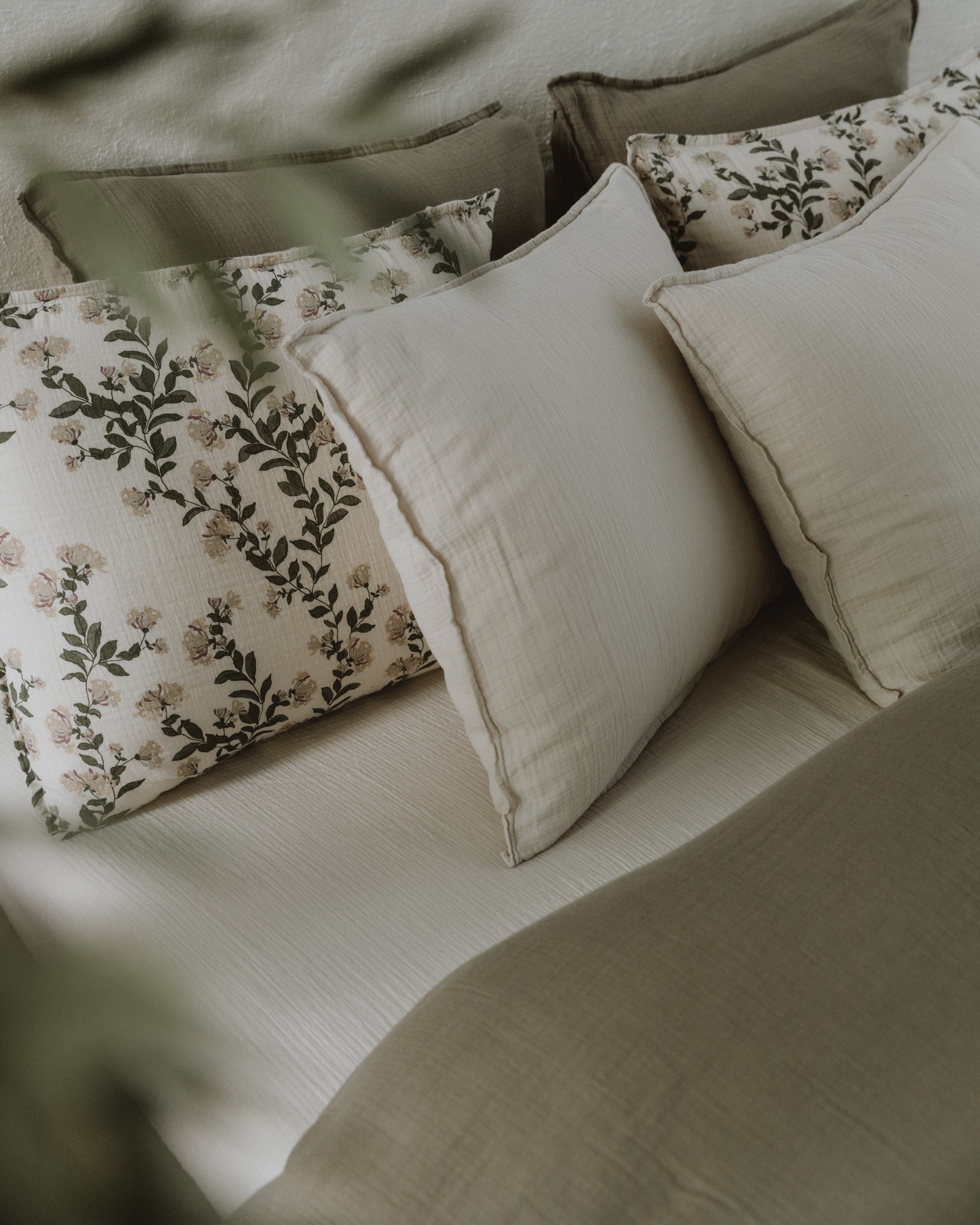  Image of Muslin Fitted Sheet Double