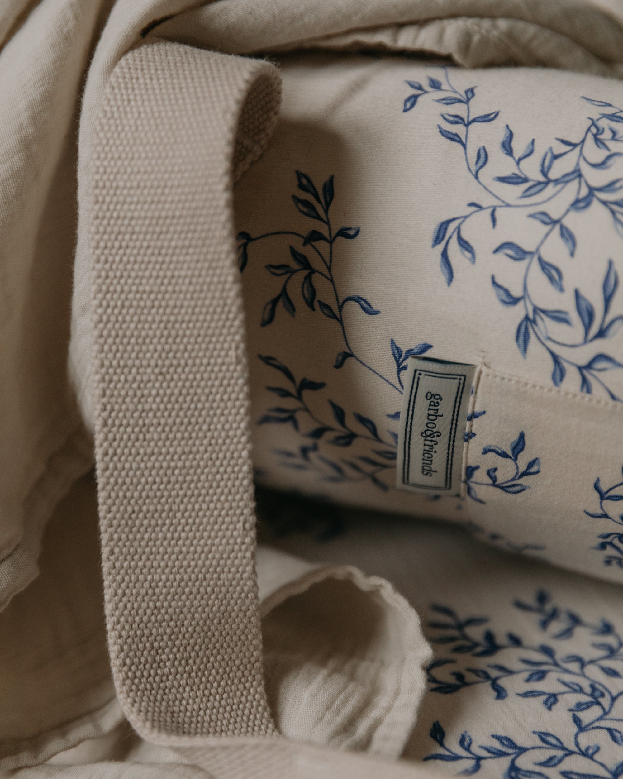  Image of Satin Baby Nest
