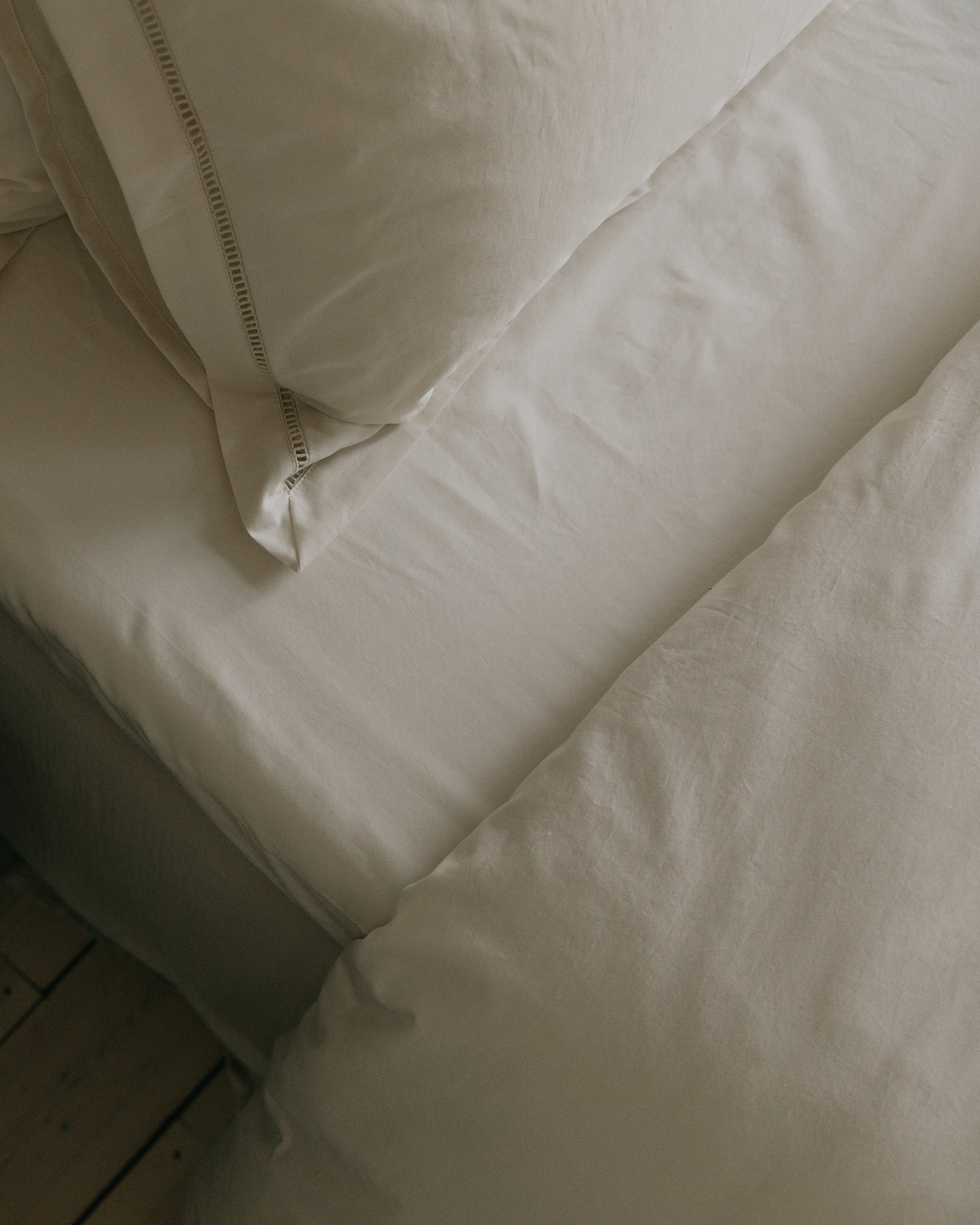 Ladder Lace Fitted Sheet Double