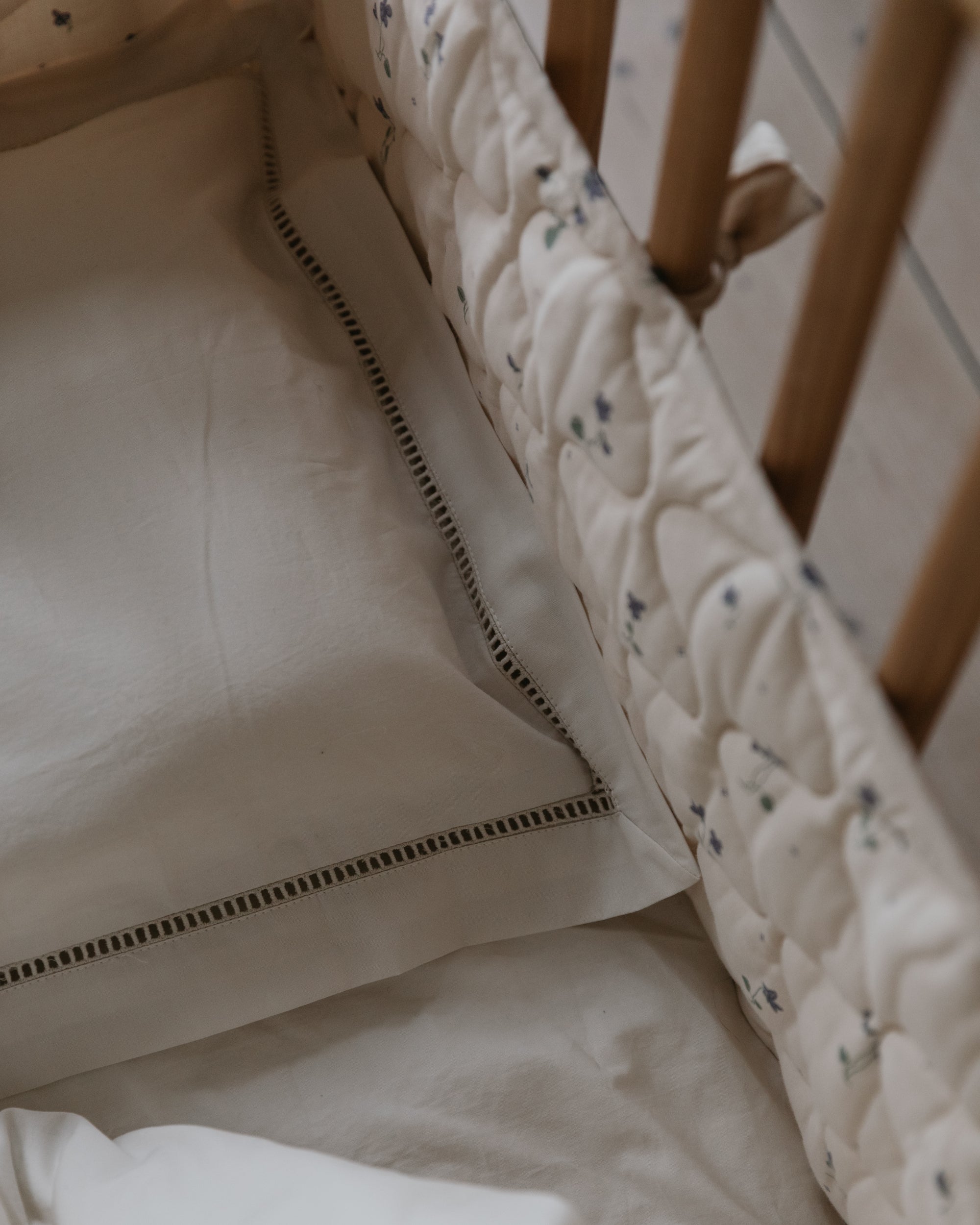  Image of Satin Quilted Crib Bumper