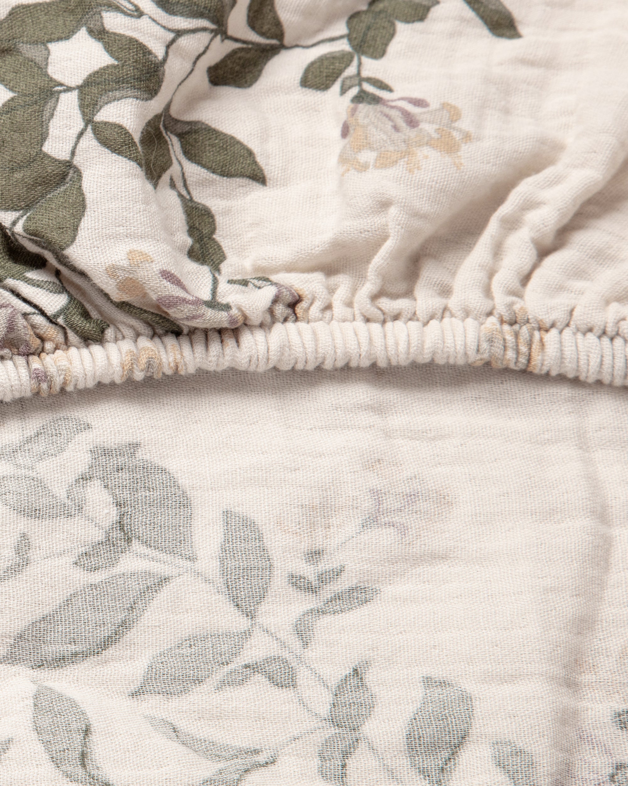  Image of Muslin Fitted Sheet Junior