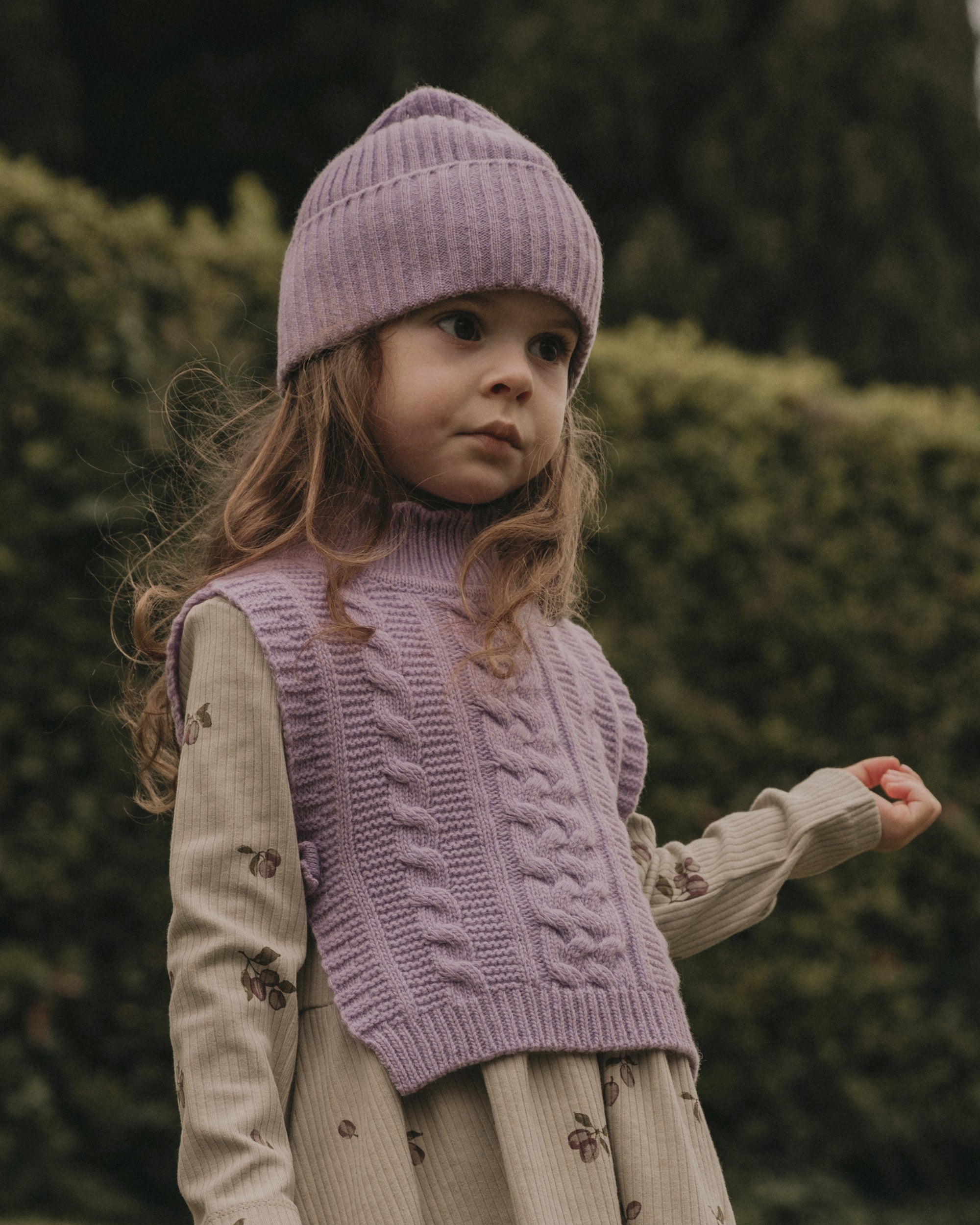 Image of Knitted Beanie