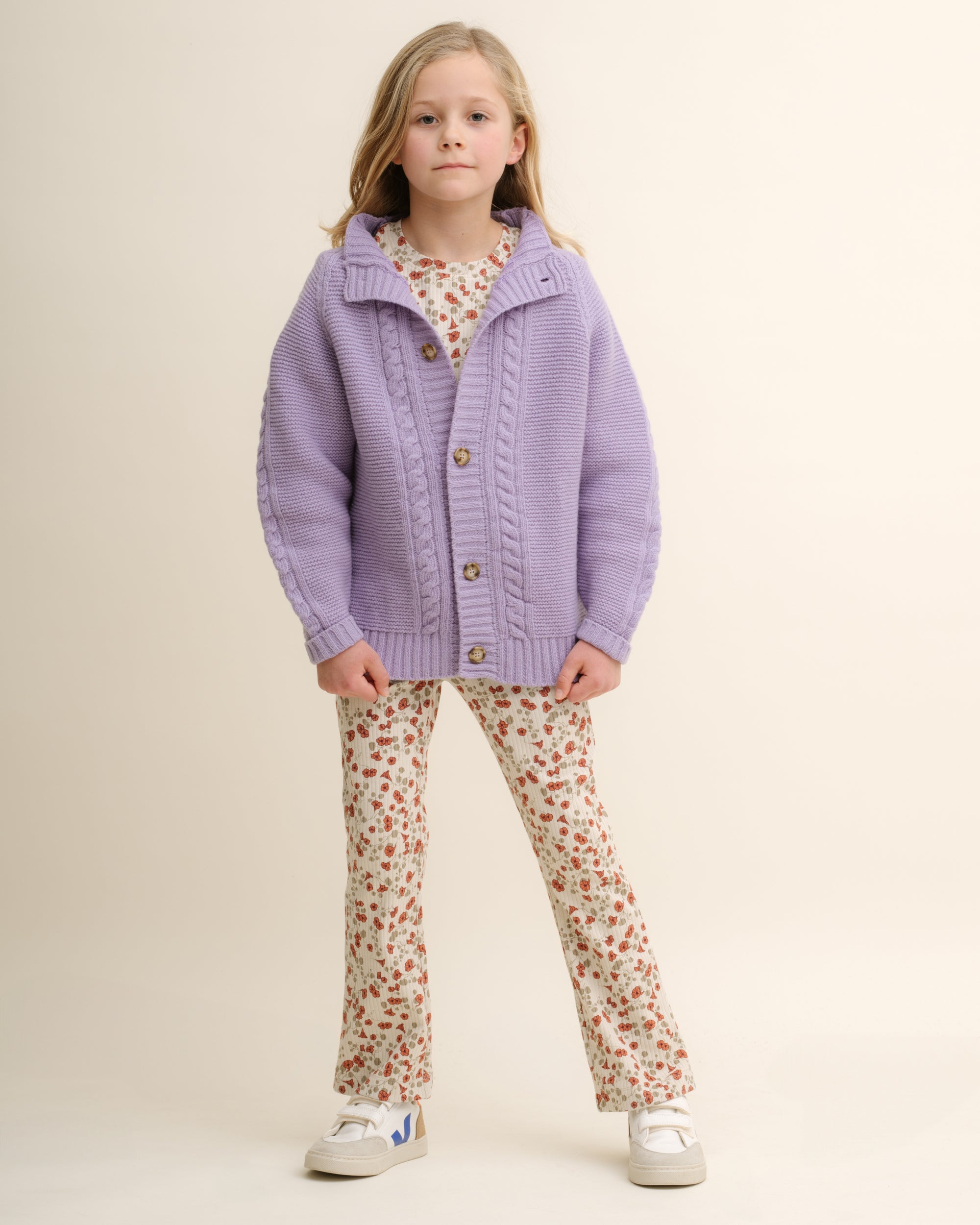  Image of Knitted Cardigan